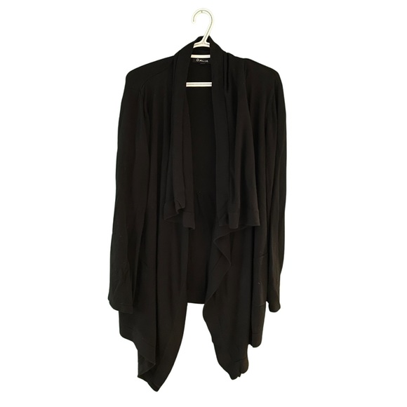 Dalia Woman’s Large Black Blouse - Picture 1 of 2